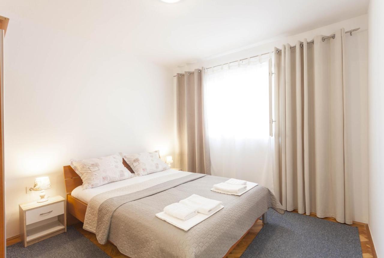Apartments Maras Makarska Quarto foto